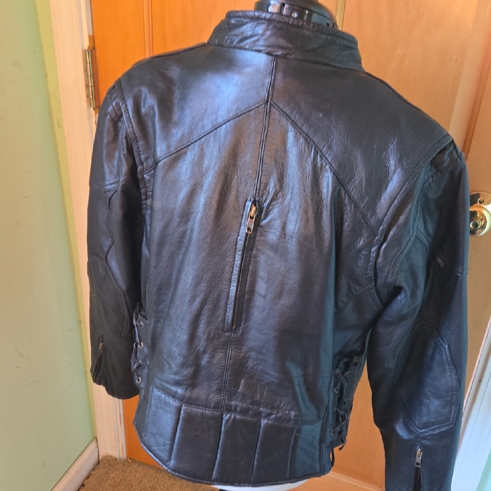 Unik Black Leather Jacket - Picture 3 of 6